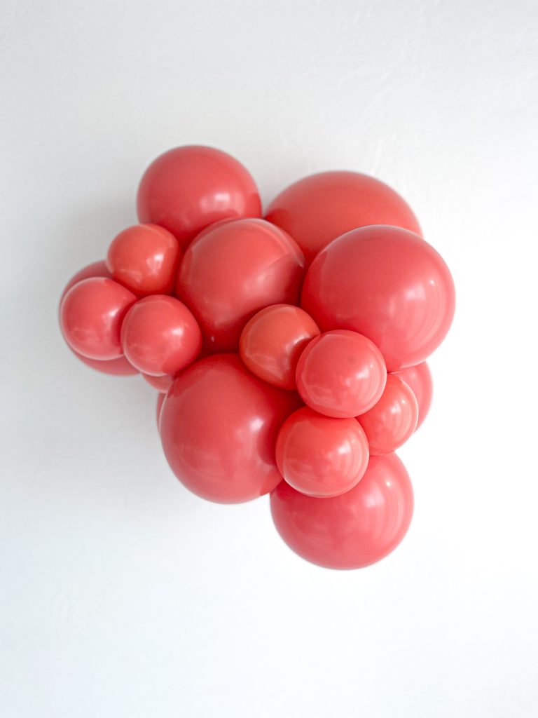 TUFTEX | Designer Balloon Aloha - 17 in.