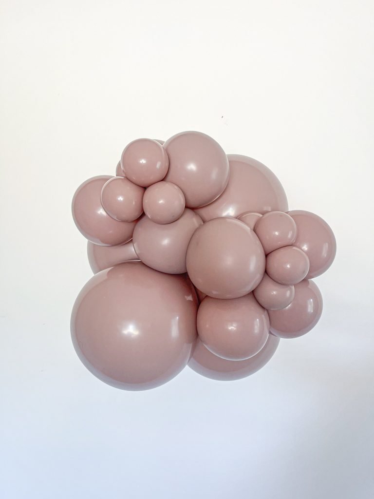 TUFTEX | Designer Balloon Malted - 17 in.