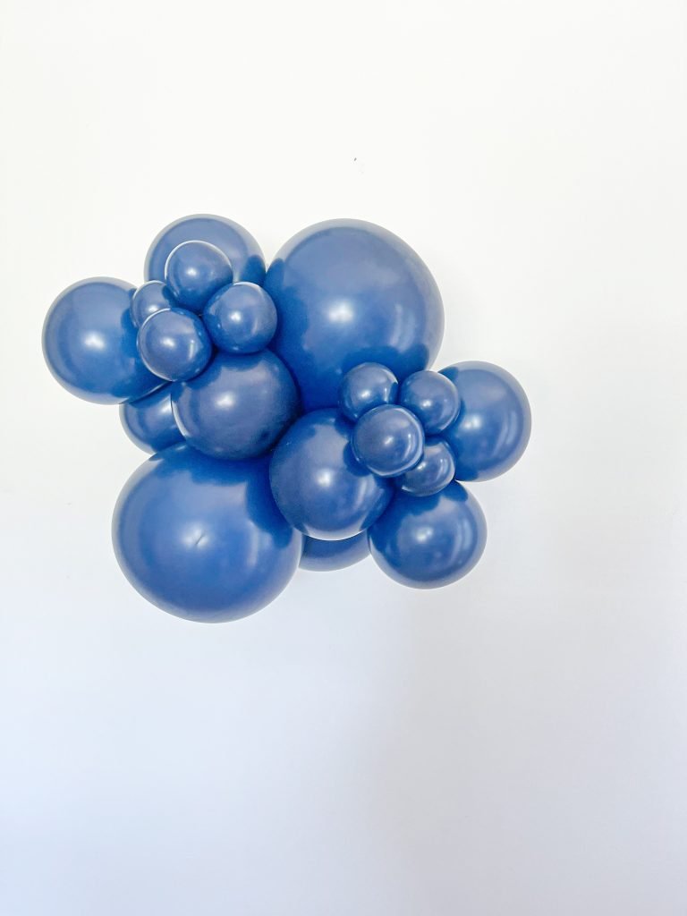 TUFTEX | Designer Balloon Navy - 17 in.