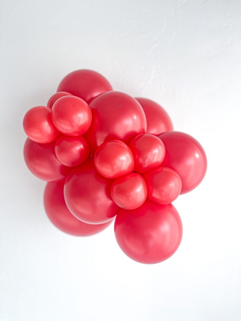 TUFTEX | Metallic Balloon Starfire Red - 11 in.
