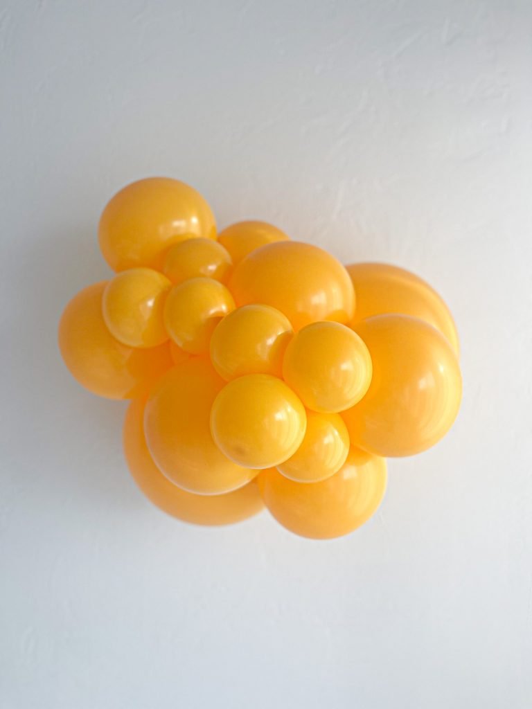 TUFTEX | Designer Balloon Goldenrod - 17 in.