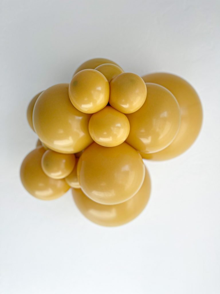 TUFTEX | Designer Balloon Mustard - 17 in.