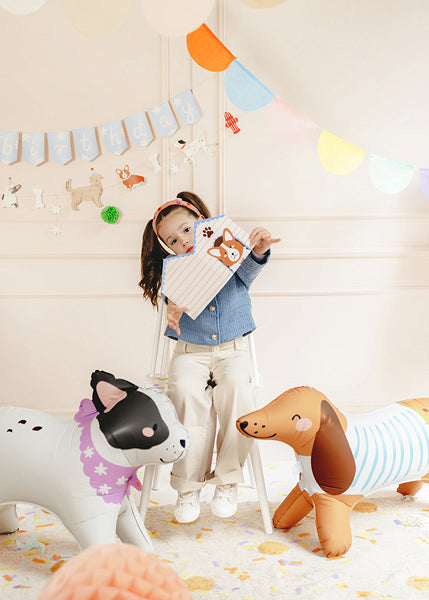 Standing bulldog foil balloon 28 inch – dog-themed party decoration