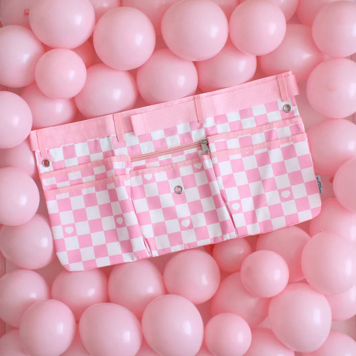 
            
                Load image into Gallery viewer, Maker Apron - White and Pink Checkered
            
        